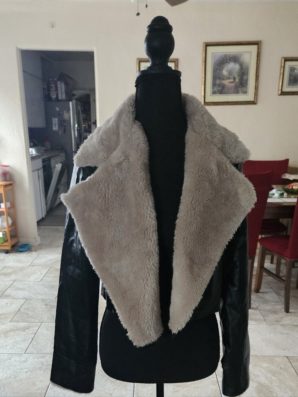 SHEIN Black Faux Leather Jacket with Taupe Oversized Faux Fur Collar